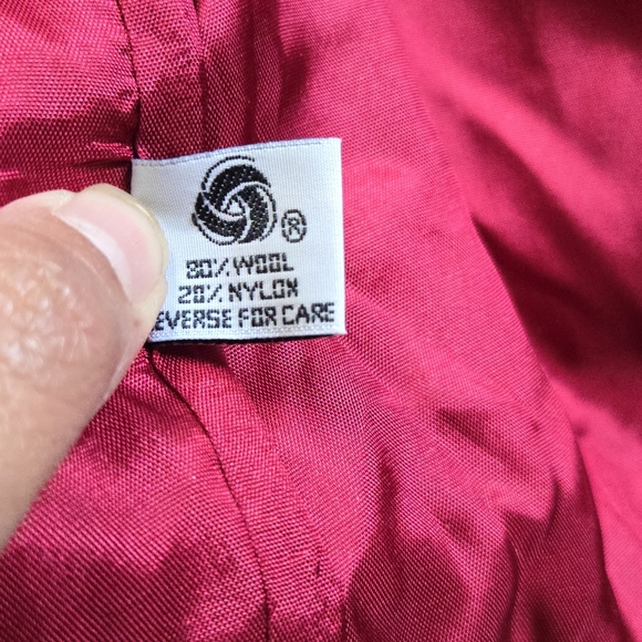 Vintage Herman Kay red wool blend coat, size 18 - Picture 3 of 5